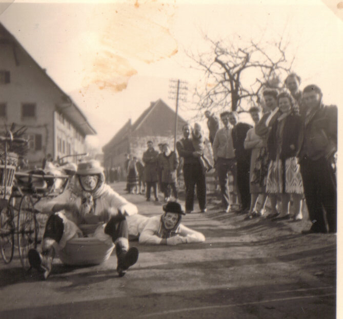 Historische Aufnahme aus der frühen Fasnacht